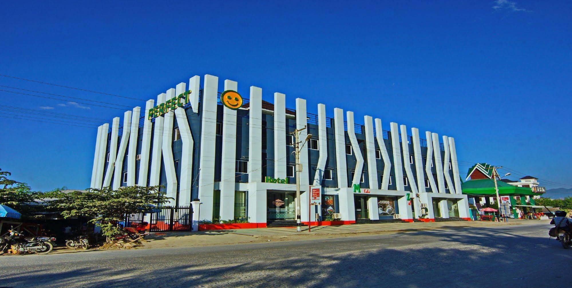 Perfect Hotel Mandalay Ngoại thất bức ảnh