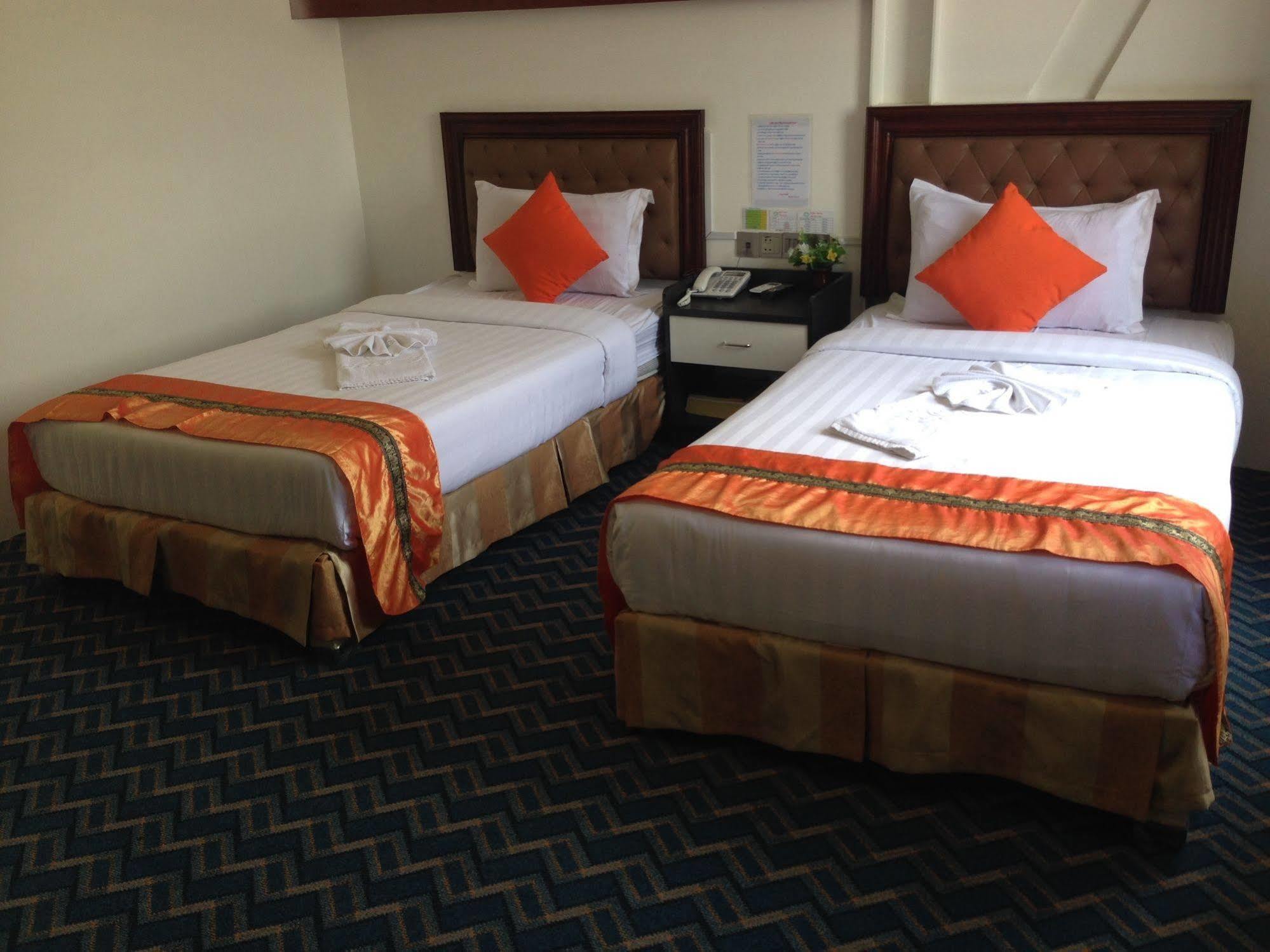 Perfect Hotel Mandalay Ngoại thất bức ảnh